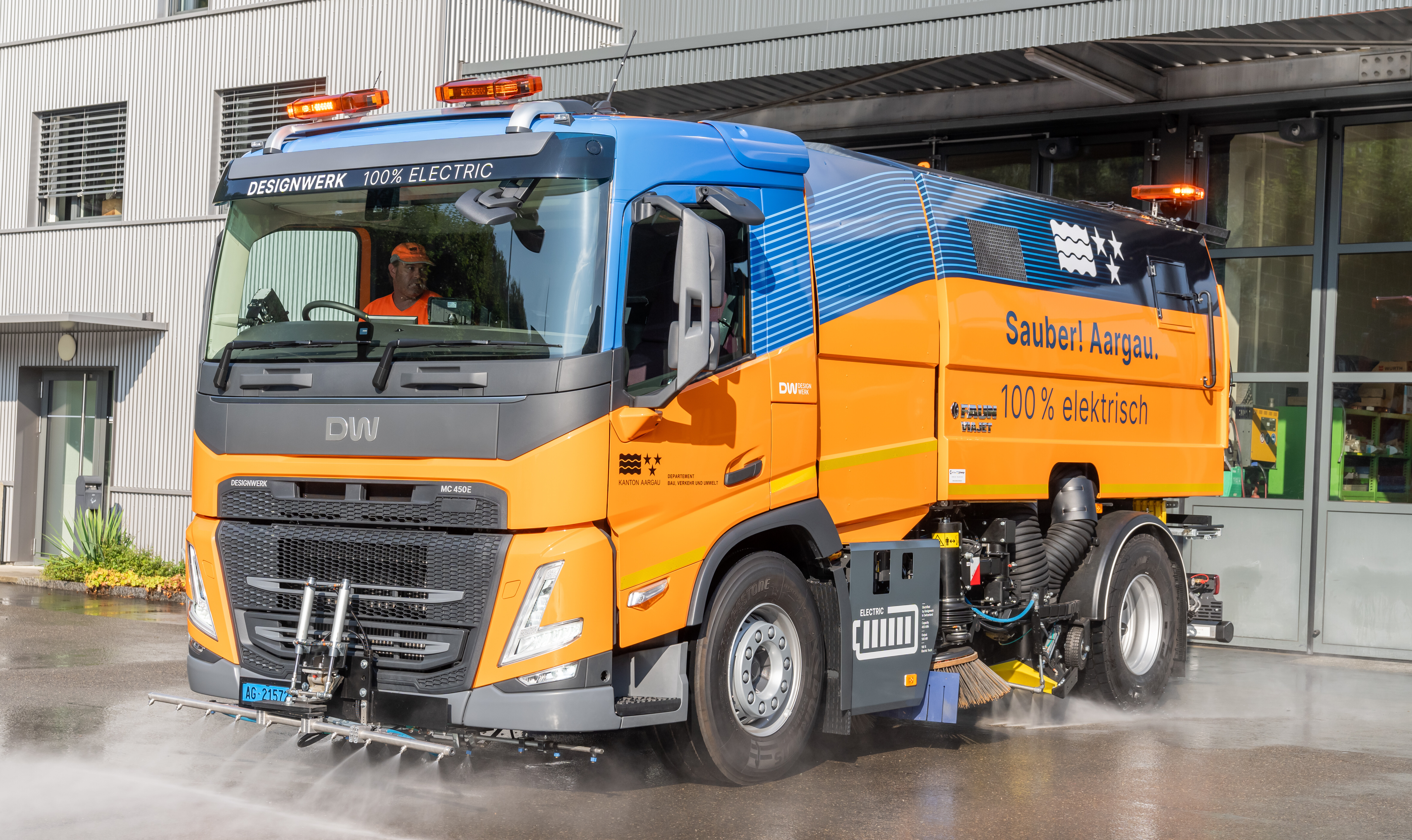 100% Electric Designwerk E-LKW