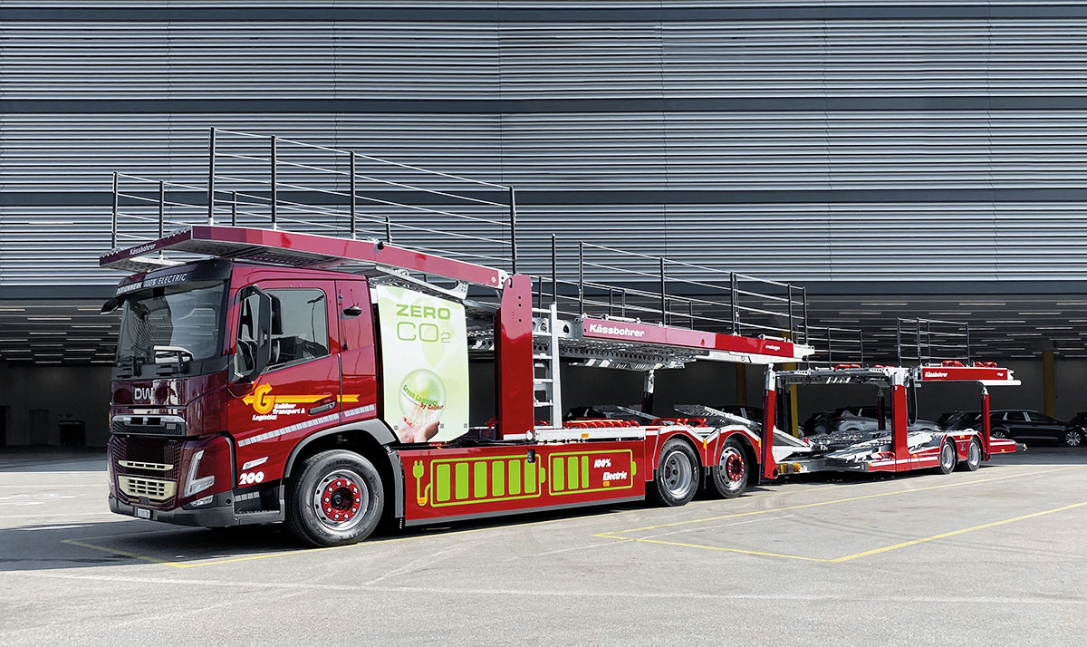 Elektrolastwagen MID CAB Car Carrier 6x2R 900E Galliker Transport AG