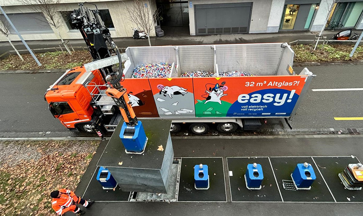 Designwerk MID CAB Collect Crane 8x2R - Stadt Basel