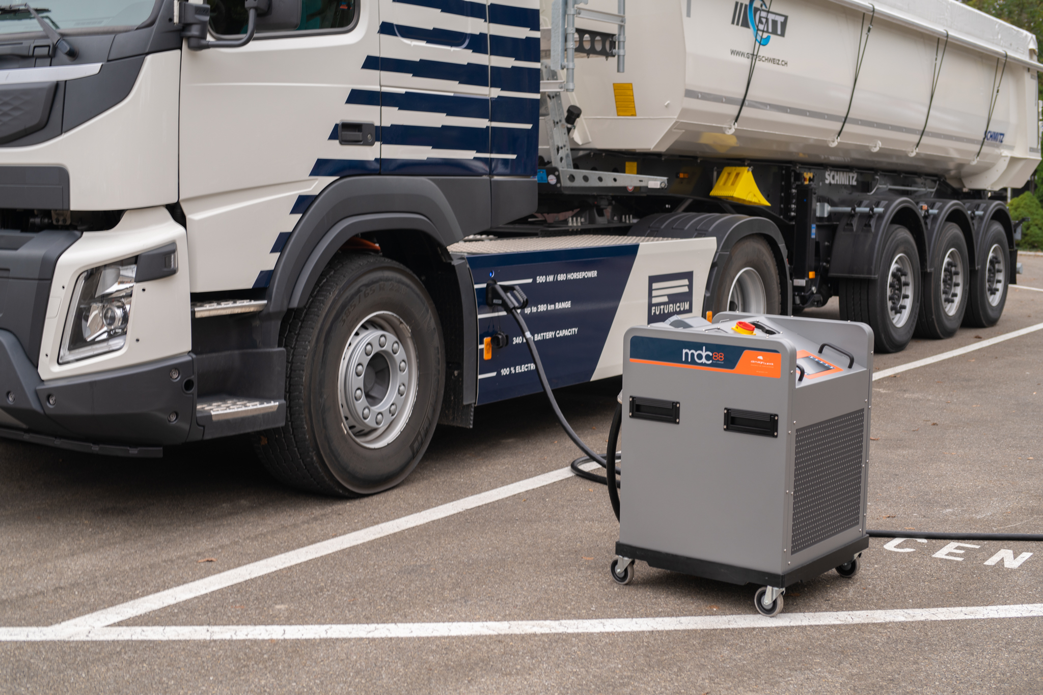 Elektrolastwagen Batteriesysteme Ladegeraete Blog Designwerk